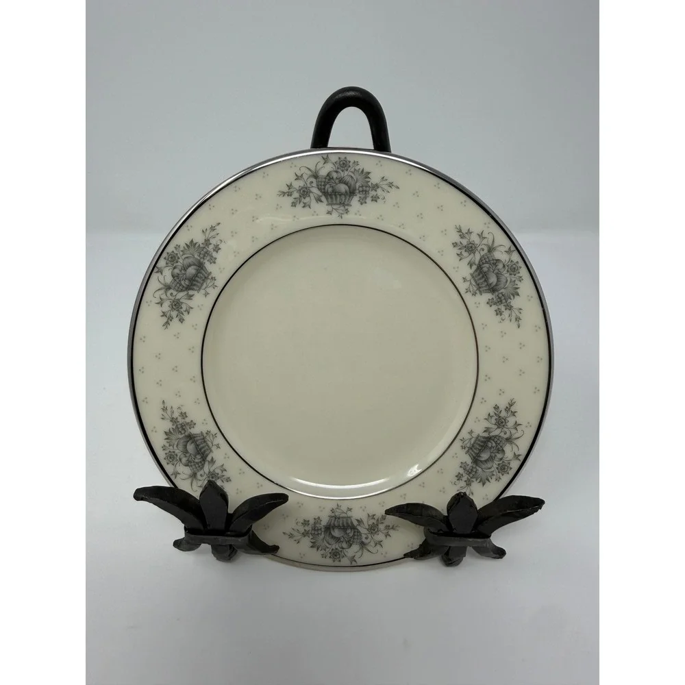 Lenox Beacon Hill Bread and Butter Plate Ivory Platinum Trim Grey Floral E502